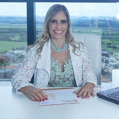 Dra. Fabiana Fontes Monteiro