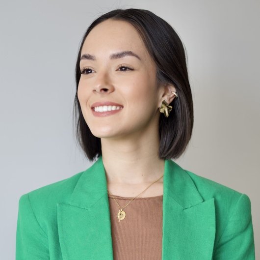 Dra. Gabrielle Mello