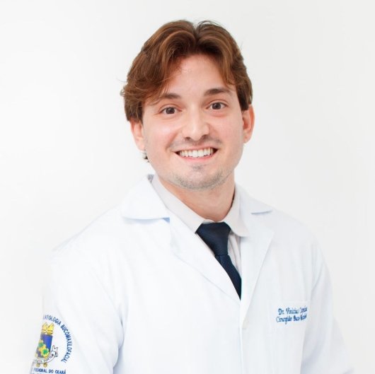 Dr. Vinicius Cavalcante
