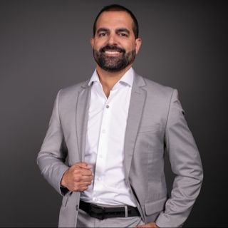 Dr. Paulo Leandro Souza Martins