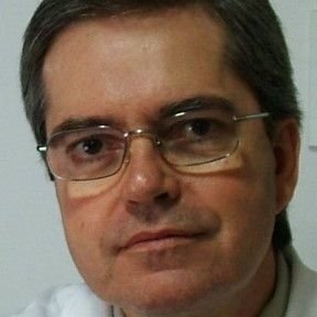 Dr. Newton de Matos Vale