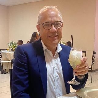 Aldair Botelho Quintanilha .