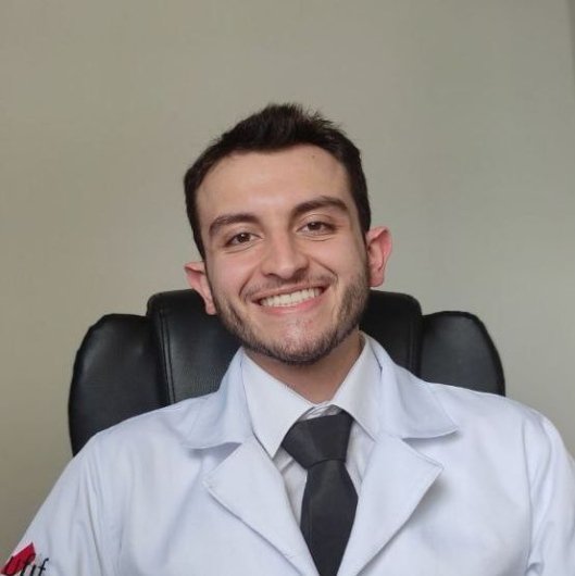 Dr. Matheus Tavares