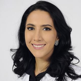 Dra. Lorena Sanders