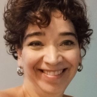 Dra. Tatiane Savarese Attilio