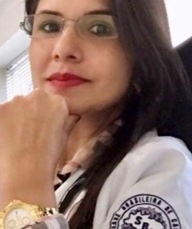 Dra. Flavia Lima de Holanda