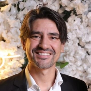 Dr. Augusto Bruchez