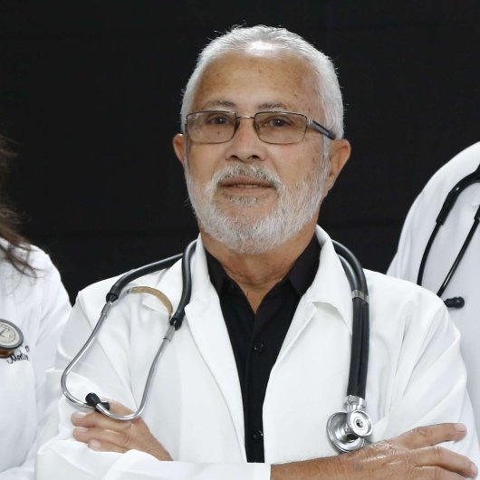 Dr. Constantino Ferreira de Araujo Sobrinho