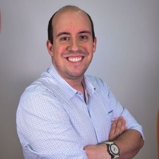 Dr. Tiago Leite