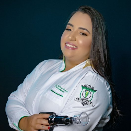 Dra. Bárbara Ferreira