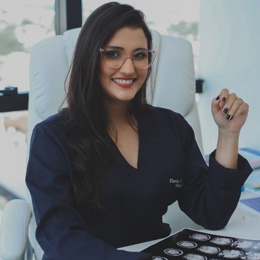 Dra. Flavia Cerqueira de Almeida