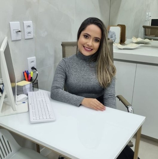 Dra. Aline Frota