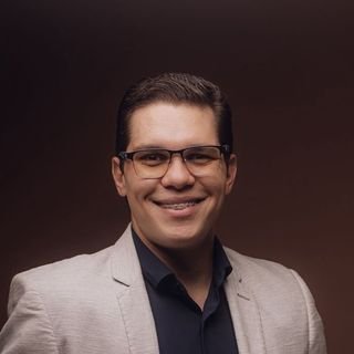 Dr. Heleno José Barbosa Neto