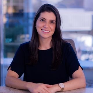 Dra. Mariane Branco
