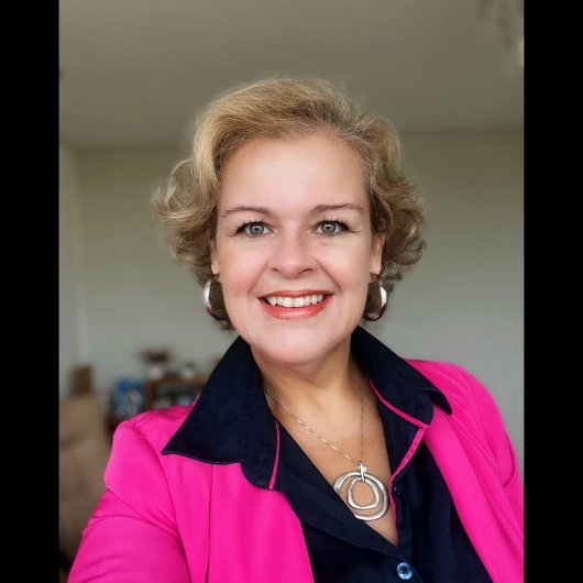 Prof. Elaine Sales