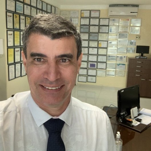 Dr. Marcio Feitosa