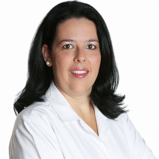 Dra. Caroline Ruiz Azevedo Machado