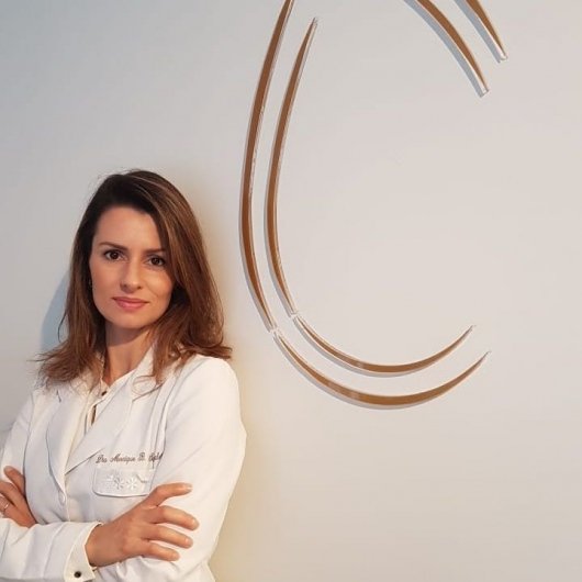 Dra. Monique Baldin Sangaletti