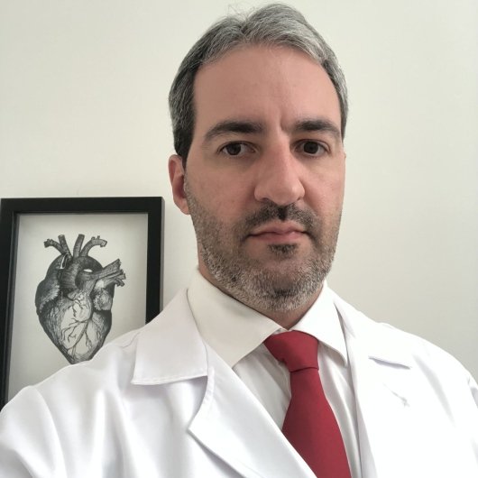 Dr. Marcelo Almeida