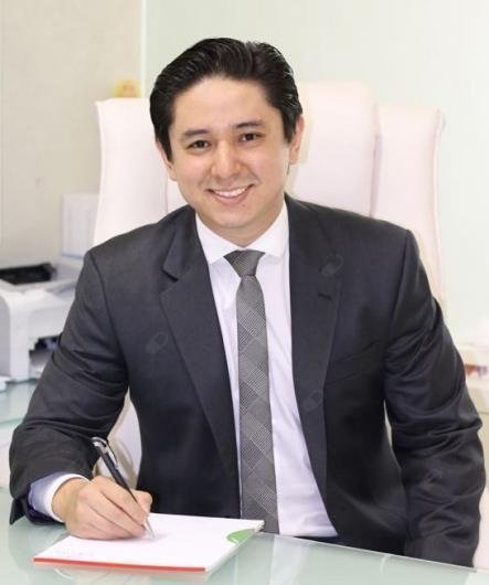 Dr. Gustavo Castro Ianaze