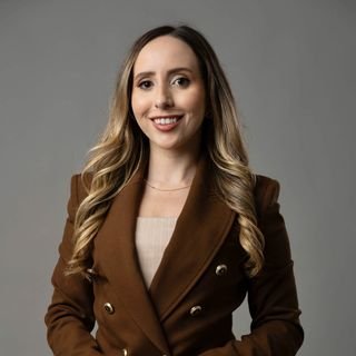 Dra. Ingrid Goulart Guimarães