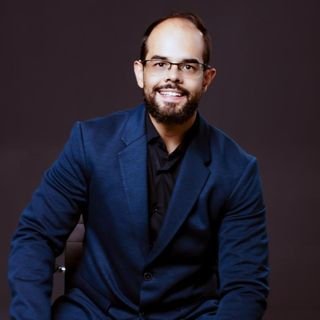 Dr. Guilherme Borges