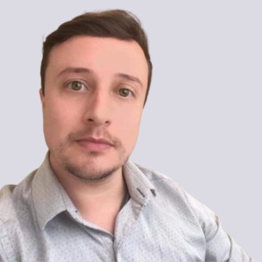 Prof. Lucas Gonçalves