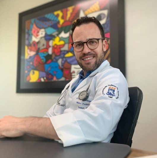 Dr. Vinicius Bezzi Rodrigues