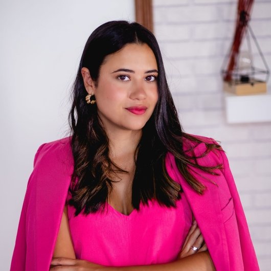 Dra. Victória Rocha