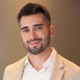 Dr. João Vitor Bueno