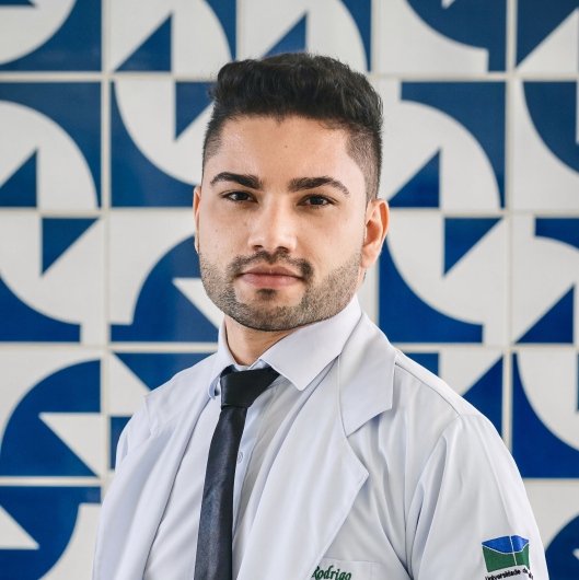 Dr. Bruno Rodrigo Miranda Barbosa