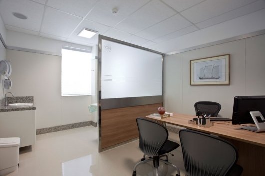 Dr. Alex Pimenta