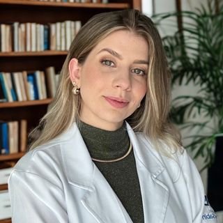 Dra. Gabriela Oliverio