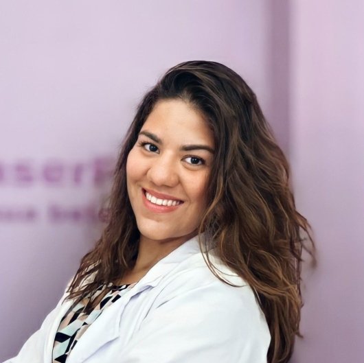 Dra. Janine Abreu