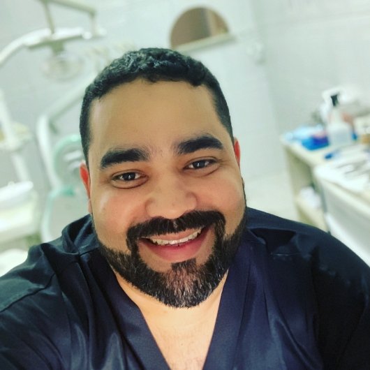 Dr. David Pita