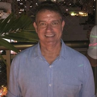 Dr. Eduardo Michel Waizbort