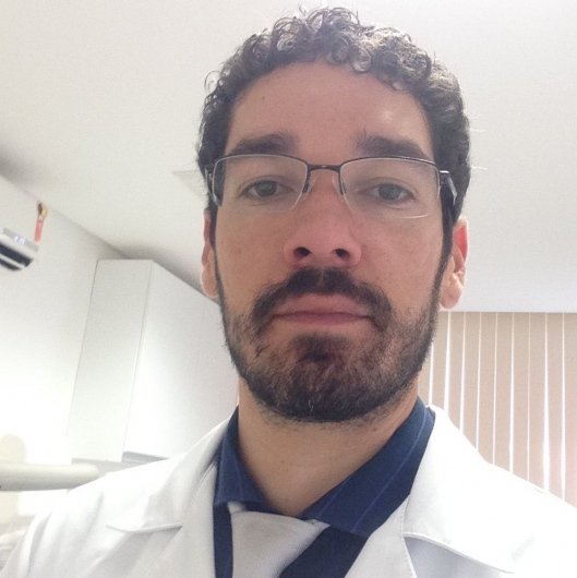 Dr. Rafael Lima