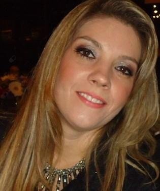 Prof. Alessandra Batista Hanai