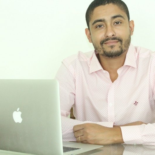 Dr. Pedro Henrique Camargos Alves