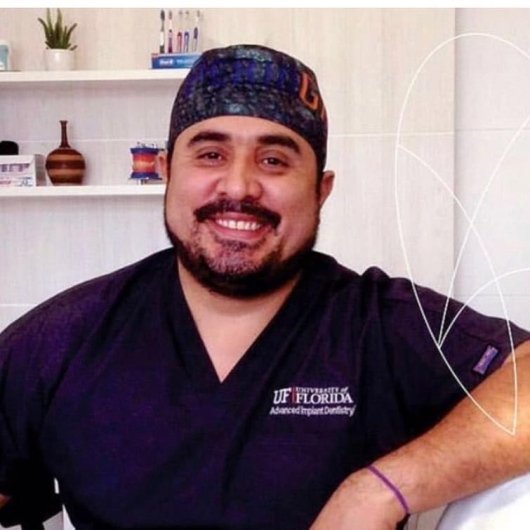 Dr. Fabricio Reis