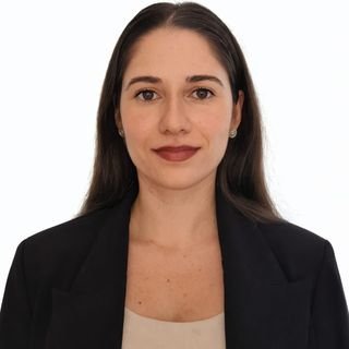 Dra. Beatriz Ferreira dos Santos