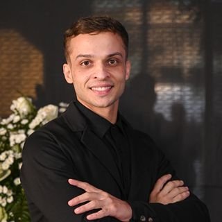Dr. Paulo Vitor Vicente Rosado