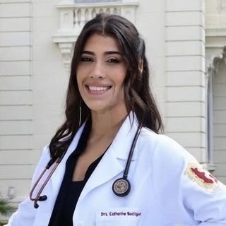 Dra. Catherine Rodrigues