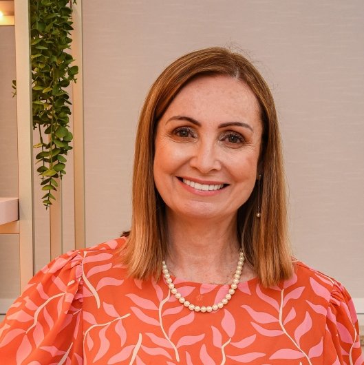 Dra. Eliete Pereira Santos