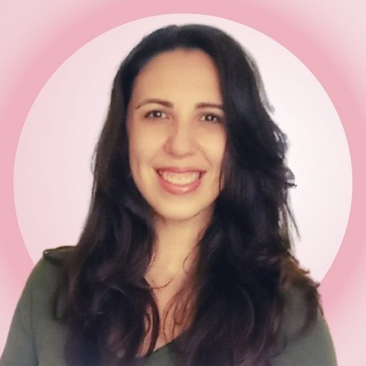 Dra. Mirna Elena Gomes