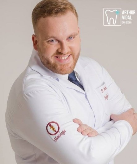 Dr. Arthur Vidal