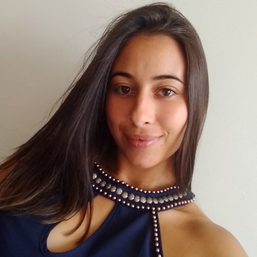 Dr. Laura Espíndola Magalhaes