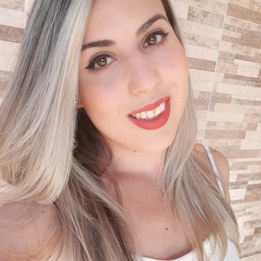Dra. Renata Ribeiro Rocha