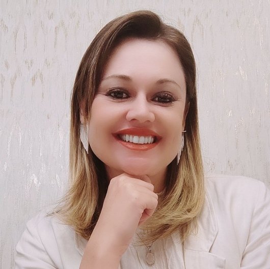 Dra. Liliane Broeto