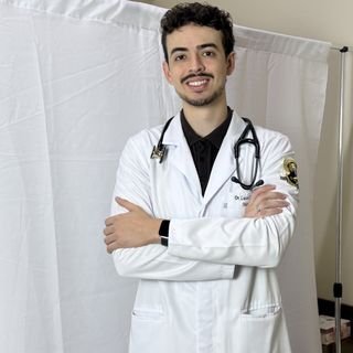 Dr. Lucas Camargos Silva Felix